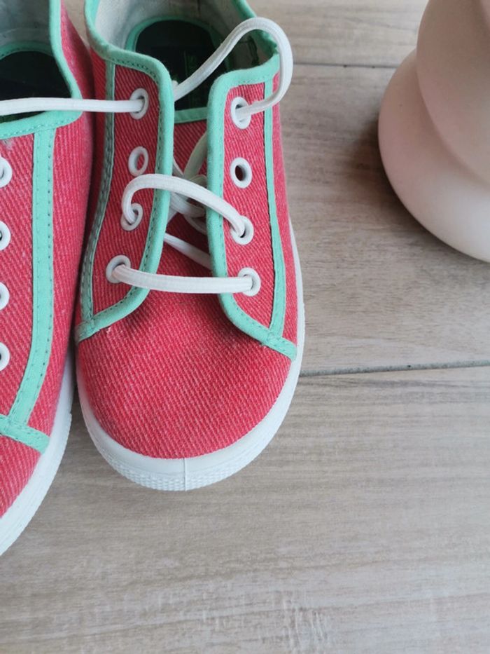 Chaussure a lacets neuve taille 30 petalous - photo numéro 2