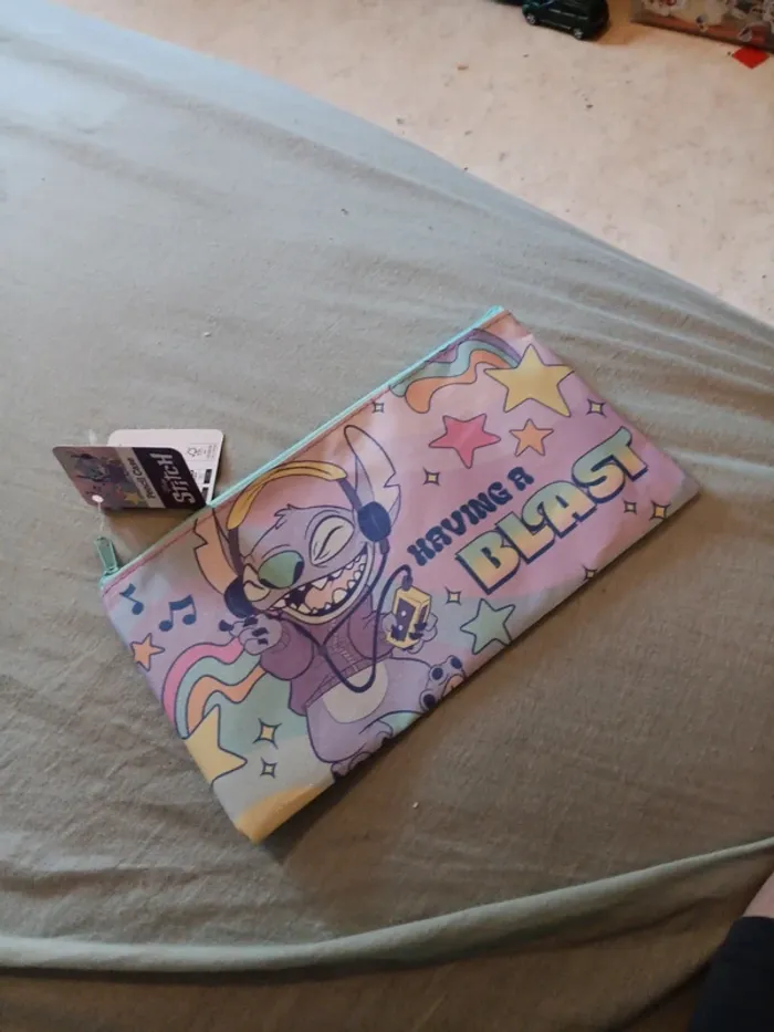 Trousse pochette neuve stitch pas de vinted go