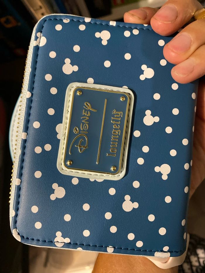 Portefeuille loungefly disney neige - photo numéro 3