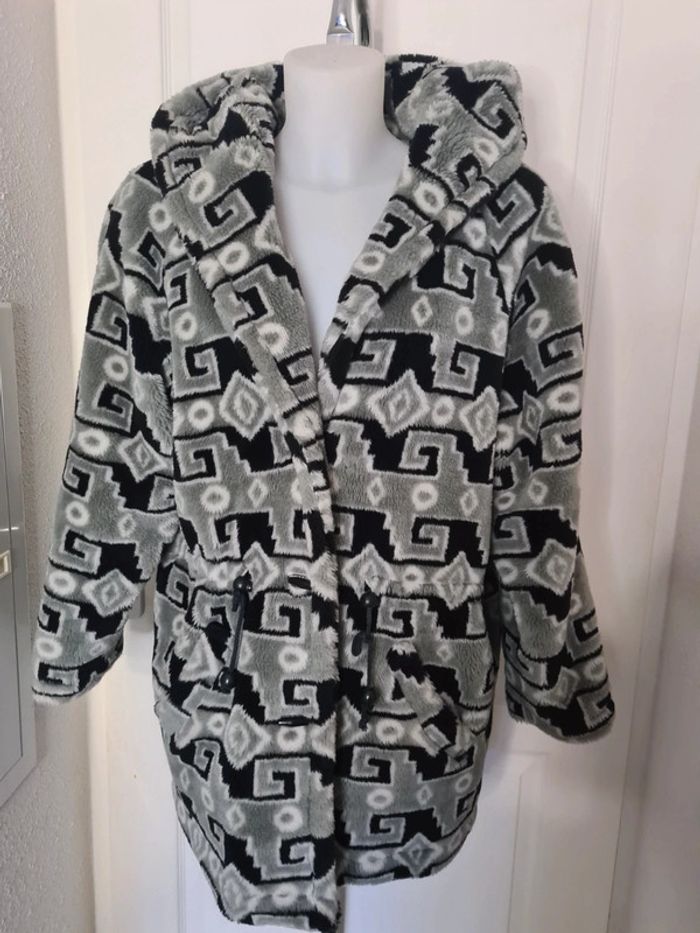 Manteau à capuche vintage fourrure imprimée