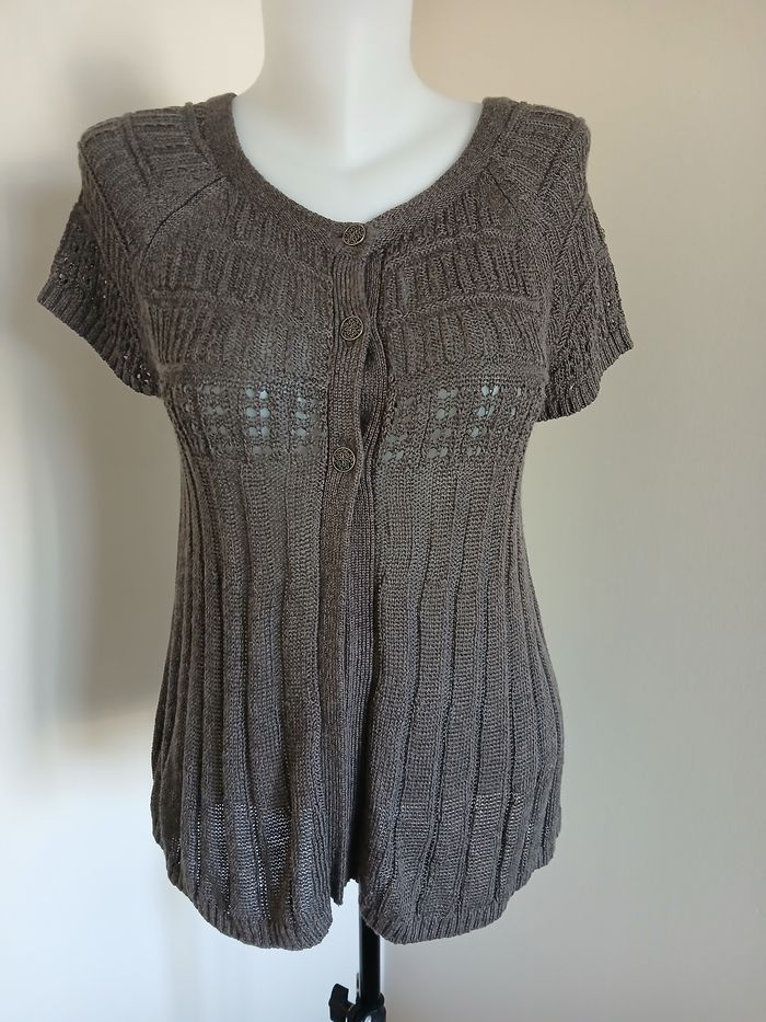 Gilet manche courte taille 1 - photo numéro 2