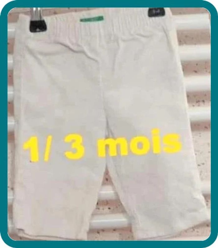 Pantalon en velours blanc United Colors of Benetton Taille 1 / 3 mois