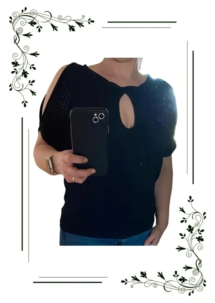 Magnifique pull fin échancré sexy sans manches