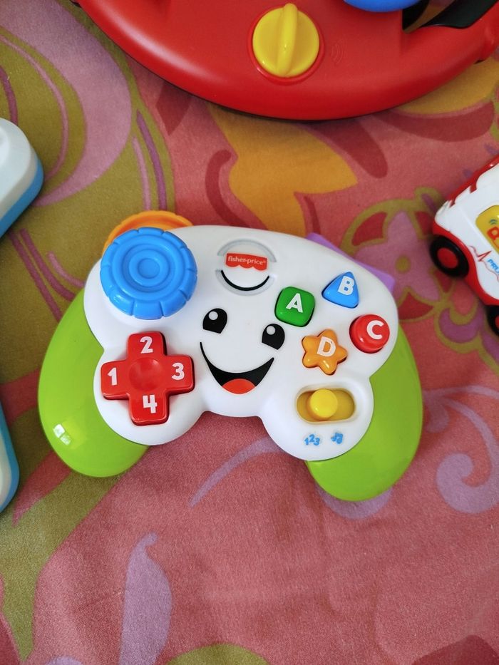 Lot jouets - photo numéro 2