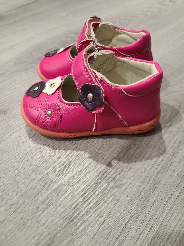 Chaussure 20 - photo numéro 4