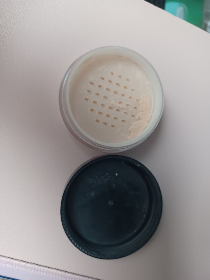 Poudre minéral de finition matifiante nyx - photo numéro 2