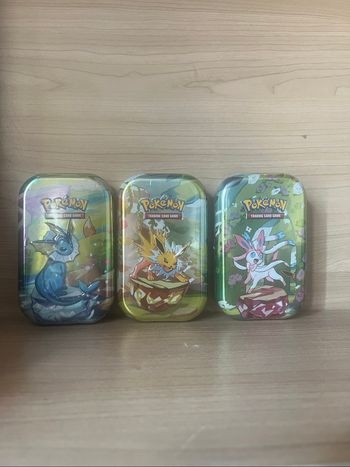 Trio mini tin évolutions prismatiques