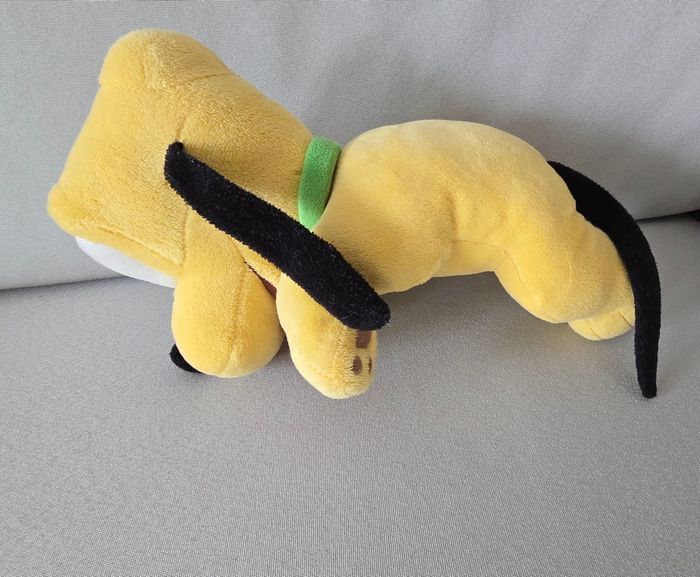 Peluche pluto  bébé disney neuf - photo numéro 2