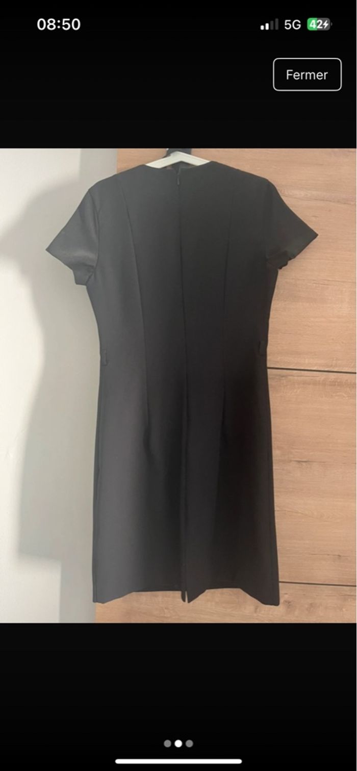 Robe noire - photo numéro 2