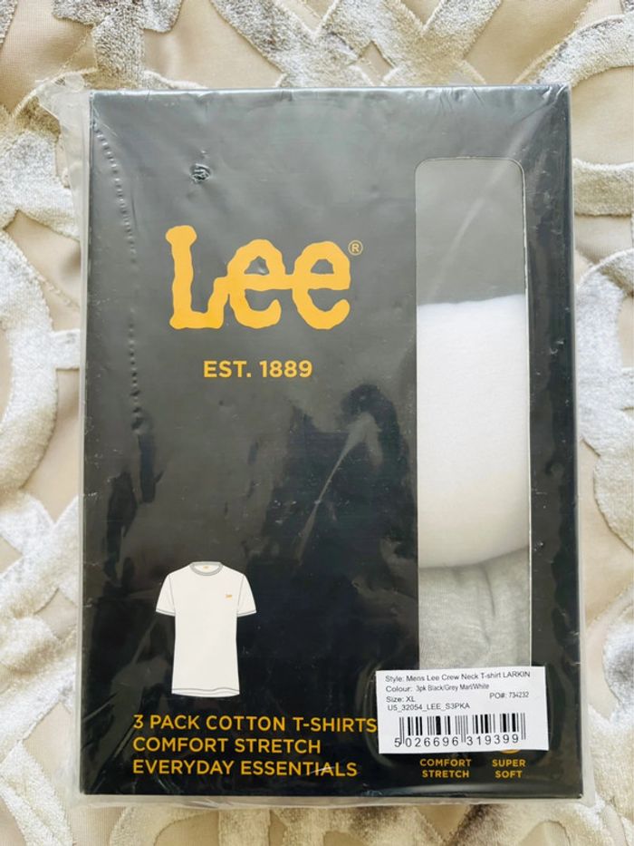 3 tee-shirts