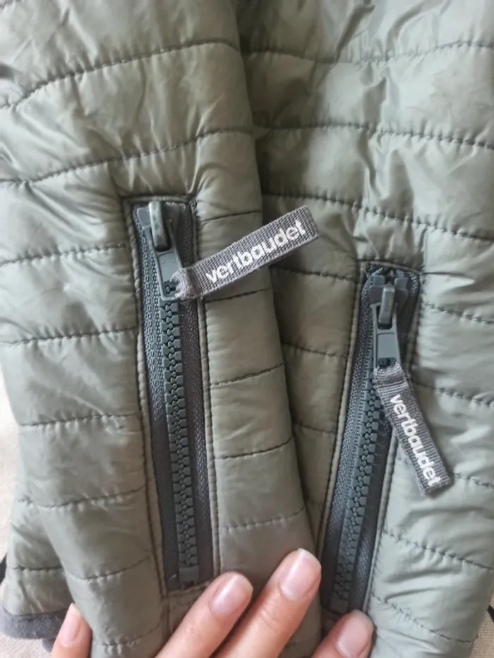 Doudoune Fine / taille 4 ans / be - photo numéro 4