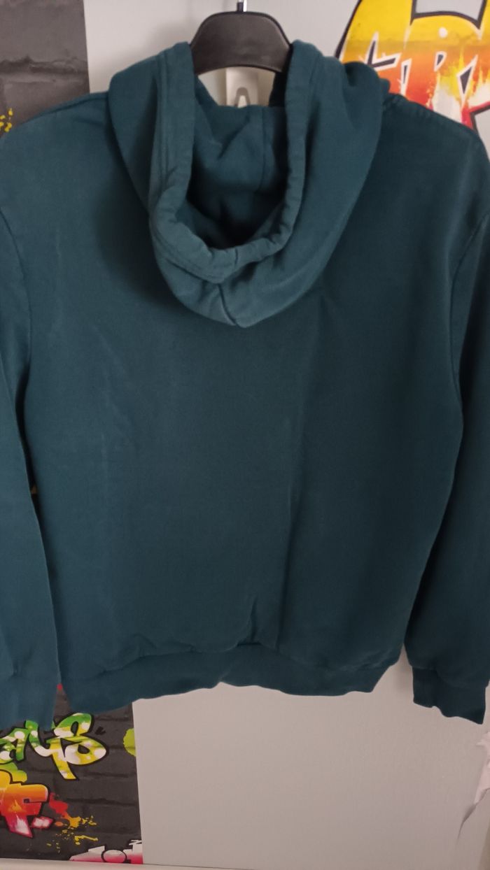 Sweat bleu - photo numéro 2