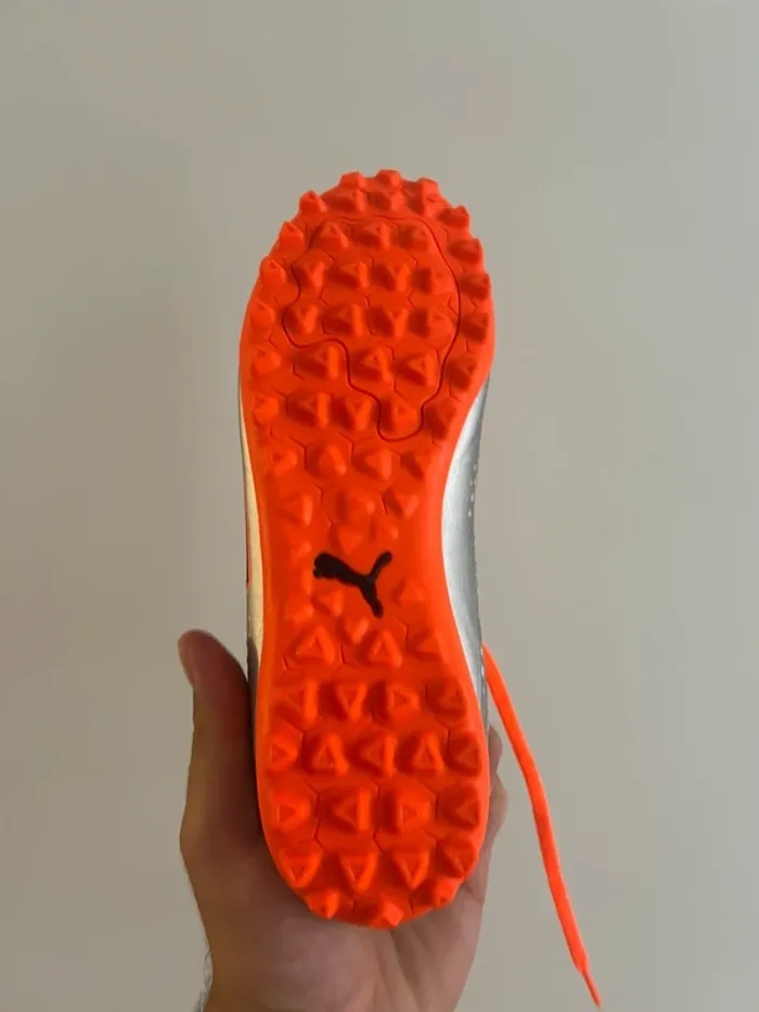 Crampons de salle - photo numéro 4