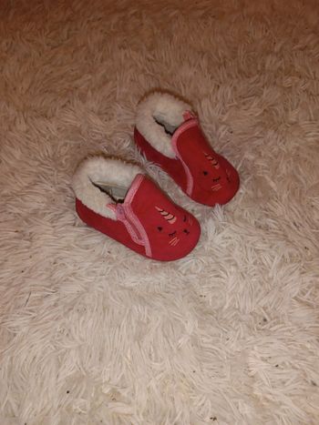 Pantoufles roses Taille 20