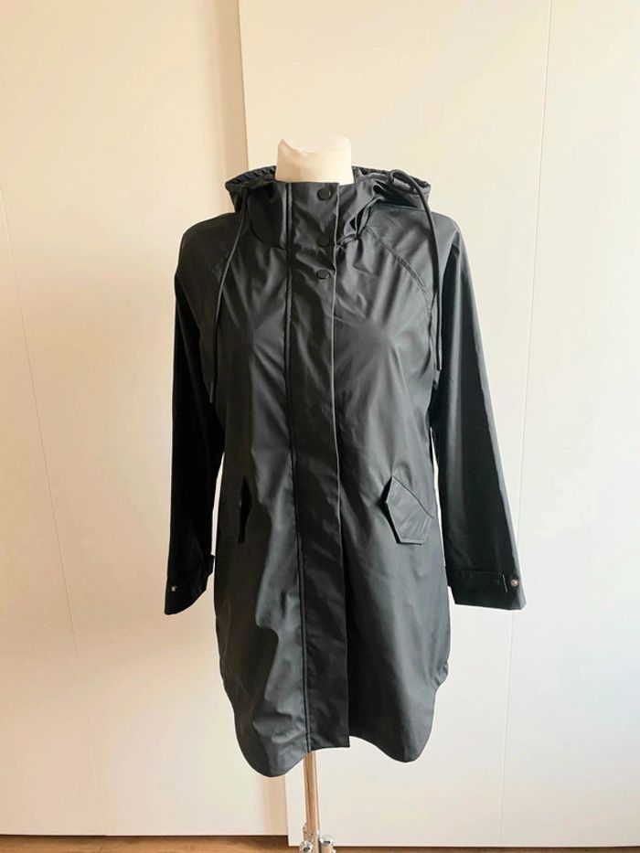Manteau imperméable mi-long souple noire taille s