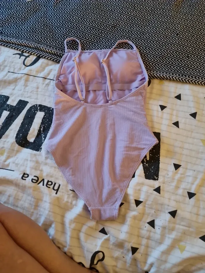 Maillot de bain 1 pièce - photo numéro 2