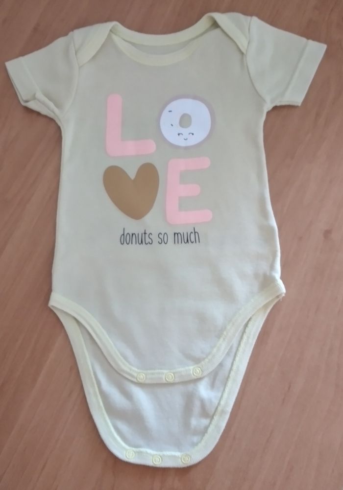 Lot de vêtements 6 mois fille - photo numéro 2