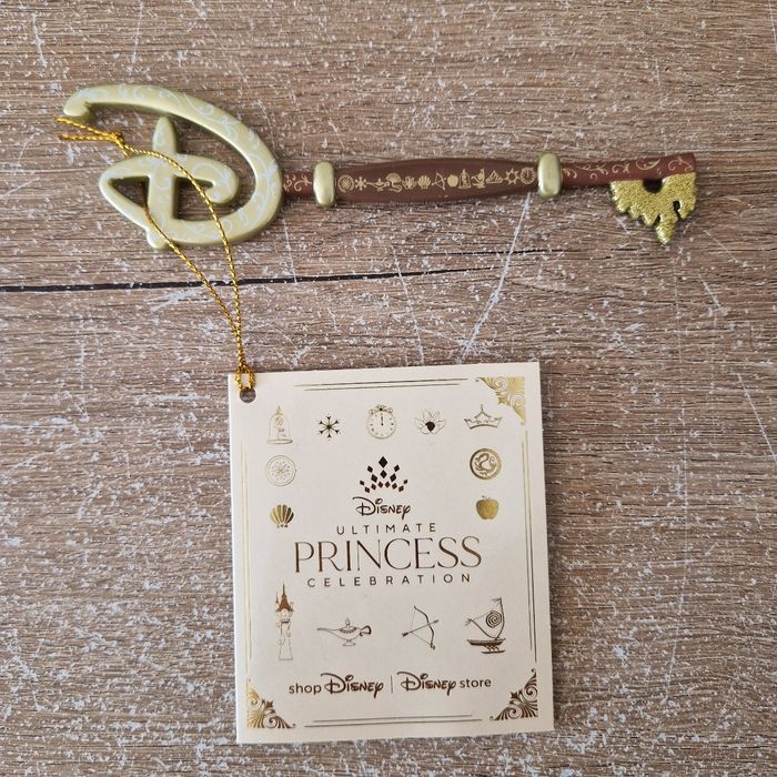 Clé Disney Store