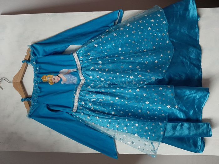 robe de princesse cendrillon 4/5 ans