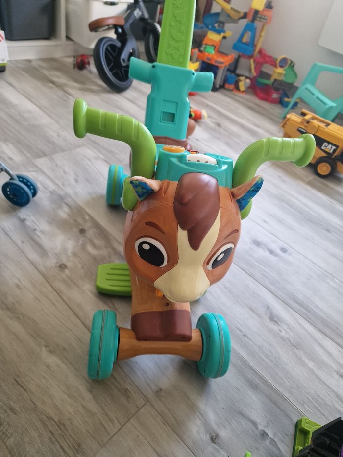 Trotteur porteur joey