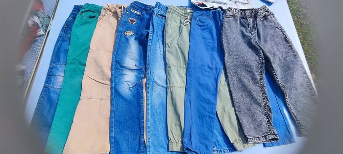 Lot vêtements 8 ans - photo numéro 2