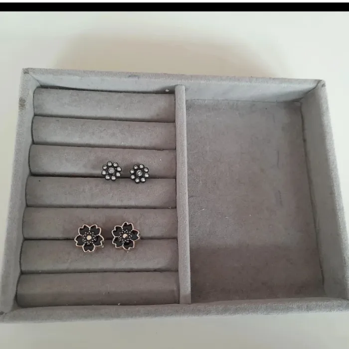 boucle d'oreille