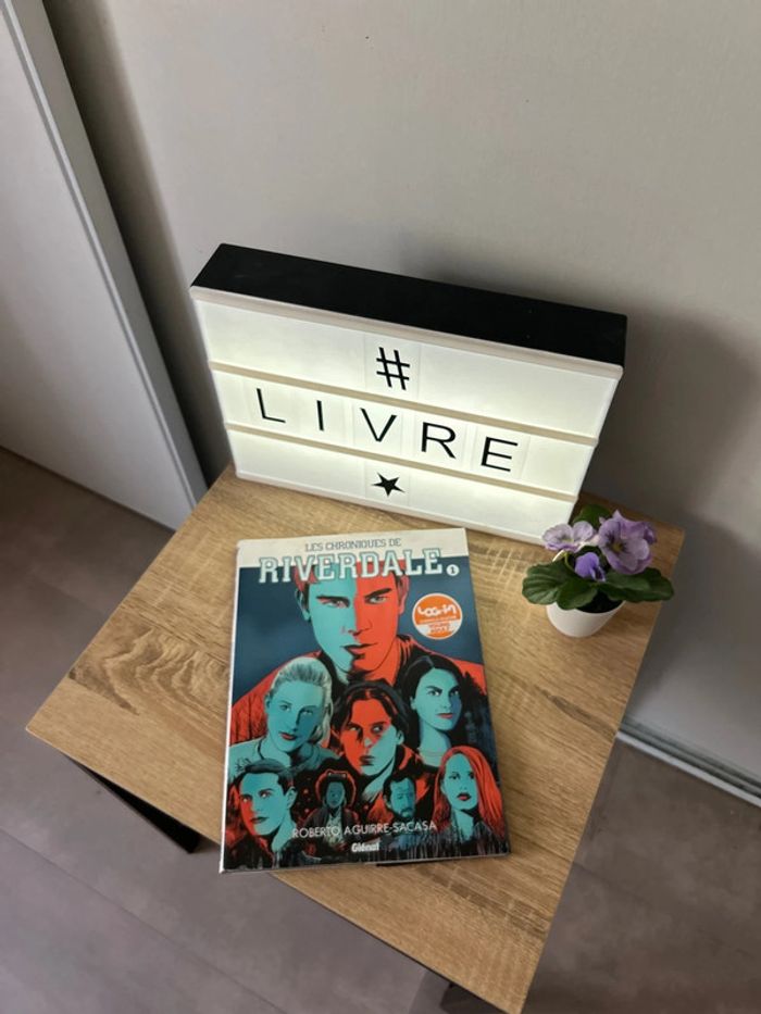 Livre adolescent