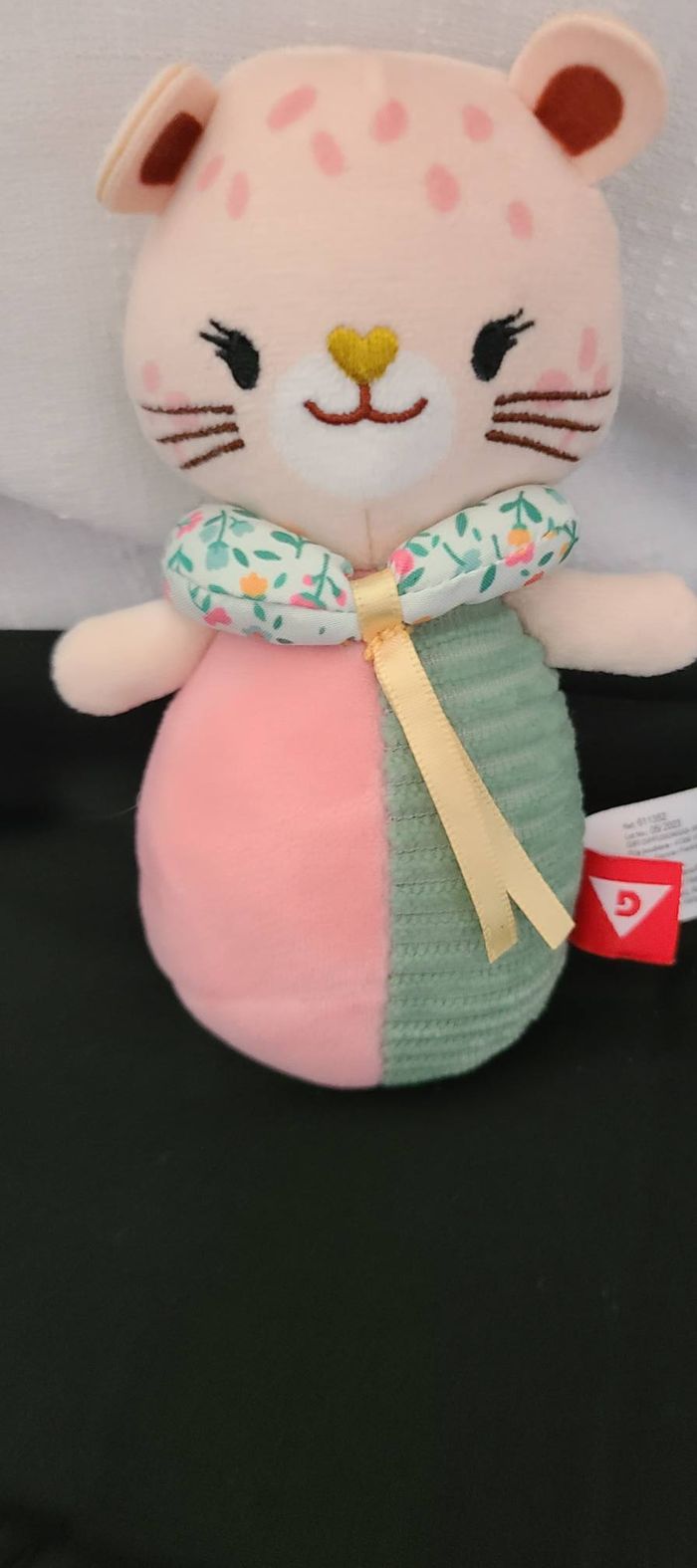 Hochet guépard en peluche rose - photo numéro 2