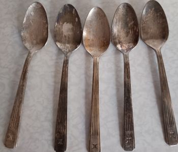 Lot 5 cuillères à café authentique HOTEL HILTON luxe star Northland et International