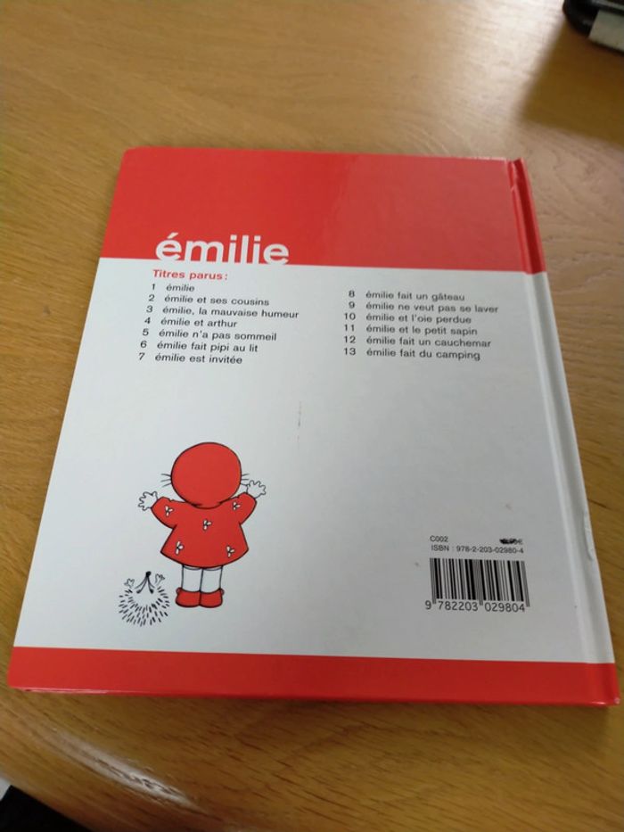 Lot livres Émilie - photo numéro 5