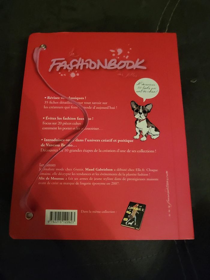 Fashionbook - photo numéro 3