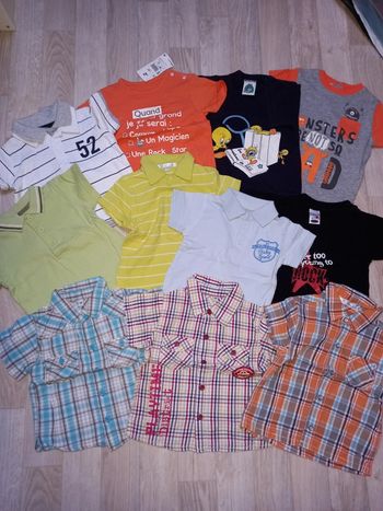 Lot de 11 hauts à manches courtes