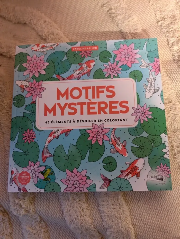 Coloriages mysteres. Motifs mystères neuf
