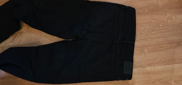 Levi's 712 noir w29 L30 - photo numéro 9