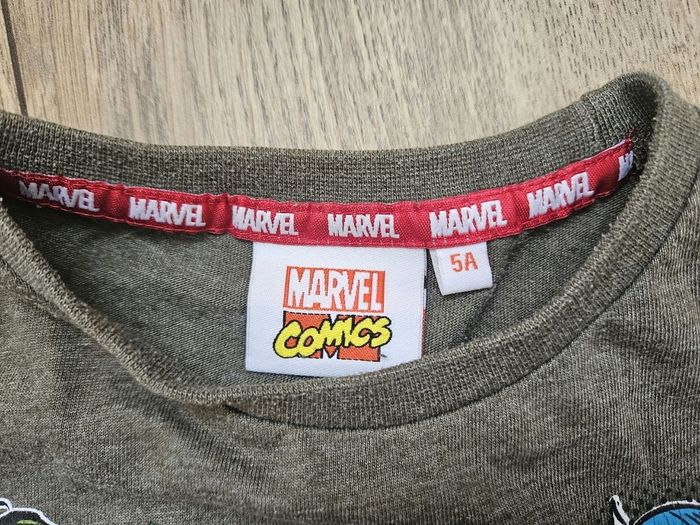 T.shirt manches longues Marvel kaki 5 ans - photo numéro 10