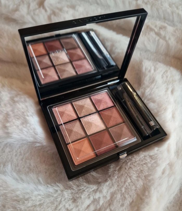 Le 9 de Givenchy palette à fards multi-finis naute pigmentation, très longue tenue - photo numéro 4