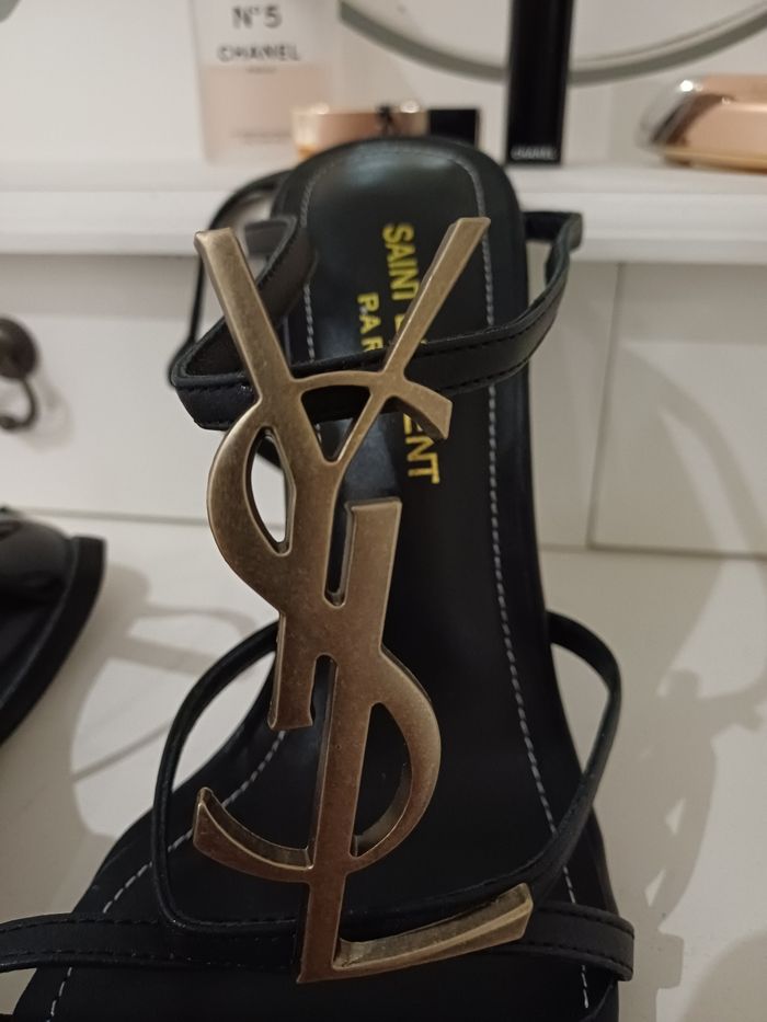 Escarpins Yves Saint Laurent : Taille 38 - photo numéro 4