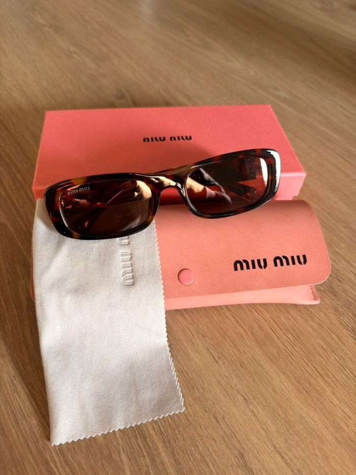 Lunette de soleil léopard mui mui - photo numéro 3
