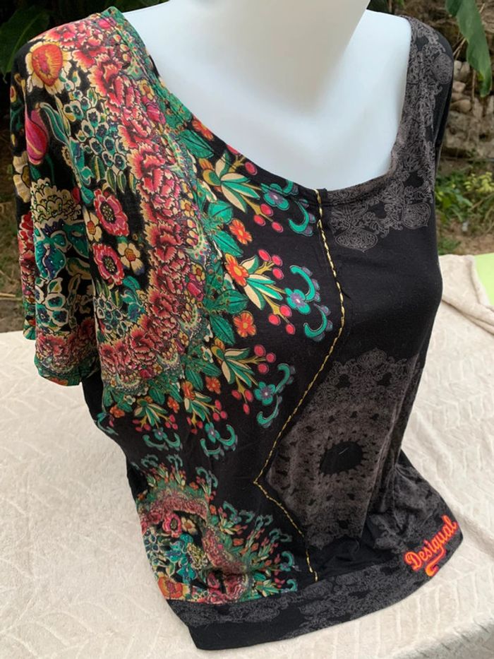 Teeshirt Desigual taille 38 oversize - photo numéro 4