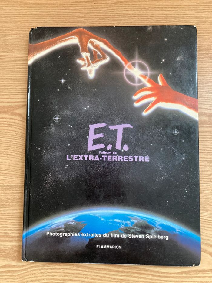 E.T L'album de L'extra terrestre - Vintage 1982 - photo numéro 1