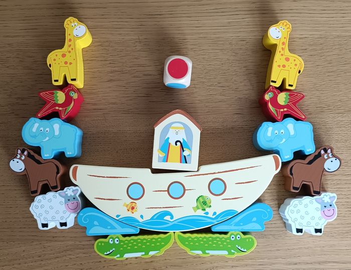 Jeu en bois d'équilibre l'Arche de Noé New Classic Toys 2 ans + - photo numéro 6