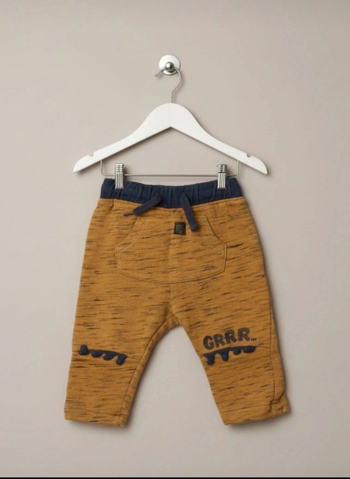 Pantalon Moutarde Taille 12 Mois