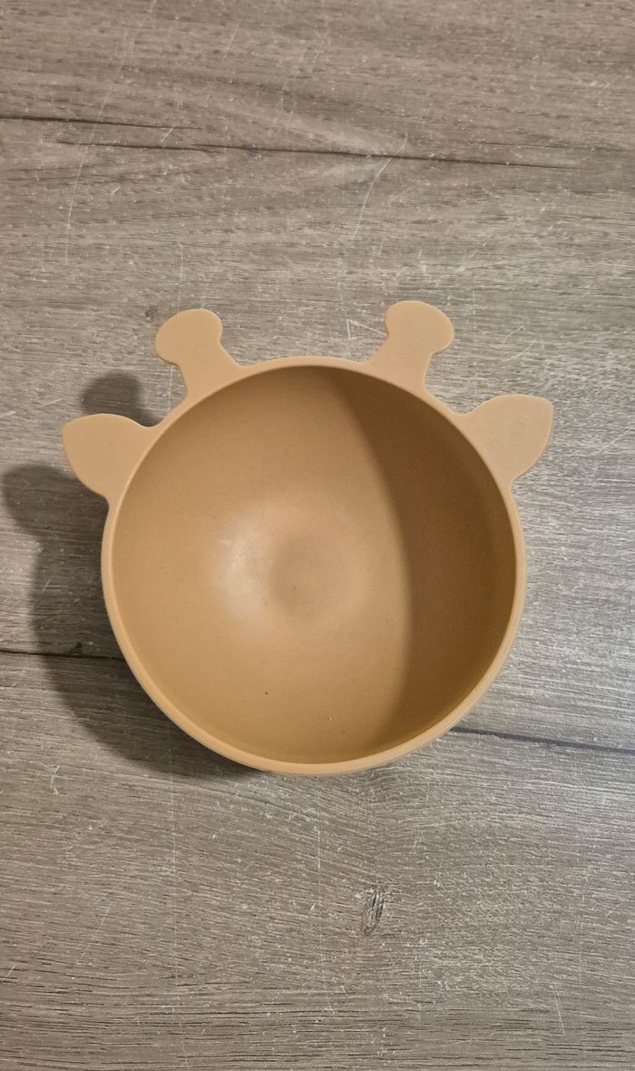 Bol et gobelet girafe en silicone - photo numéro 7