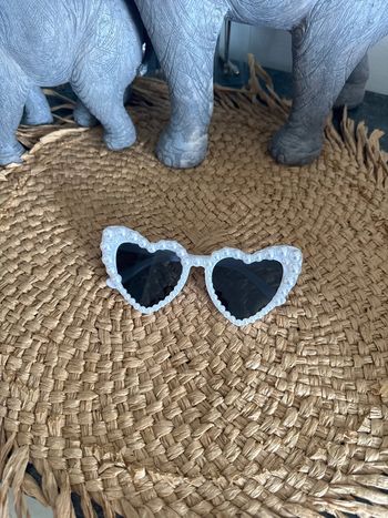 Lunettes de soleil cœur evjf mariage