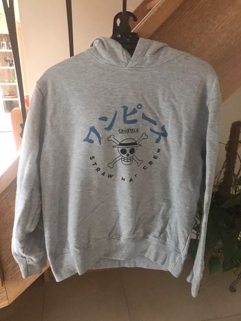 Sweat capuche one piece taille XxS