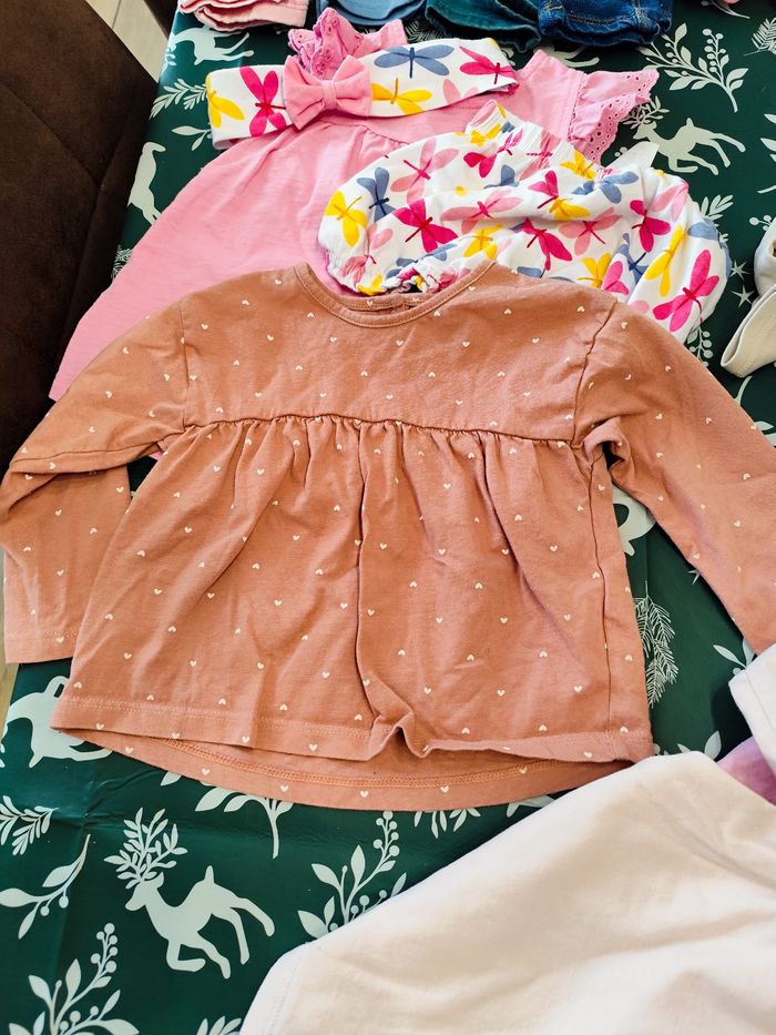 Gros lot 18 mois - photo numéro 9