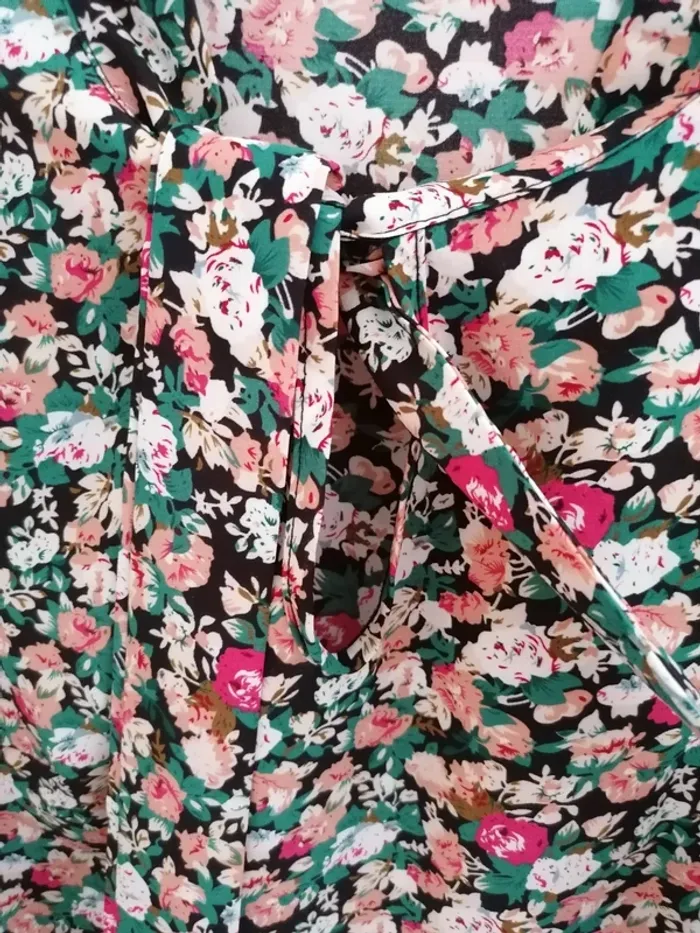 Chemisier/blouse fleuri manches longues - Taille M - photo numéro 3