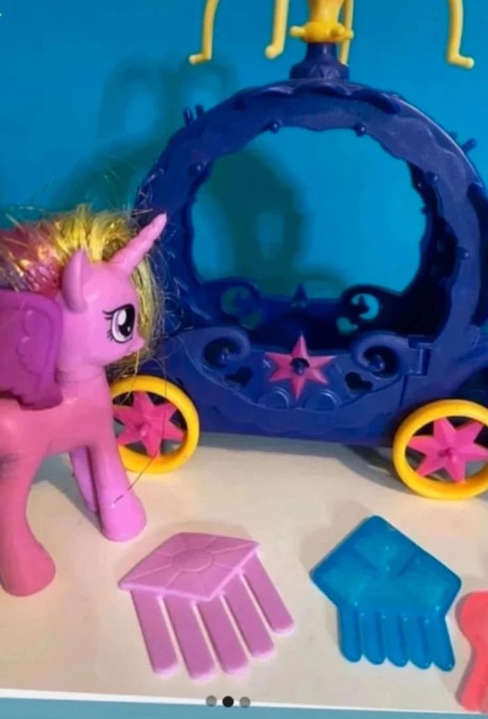 Carosse little poneys + 2 poneys - photo numéro 2