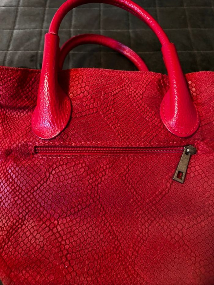 Sac à main rouge motif crocodile - photo numéro 10