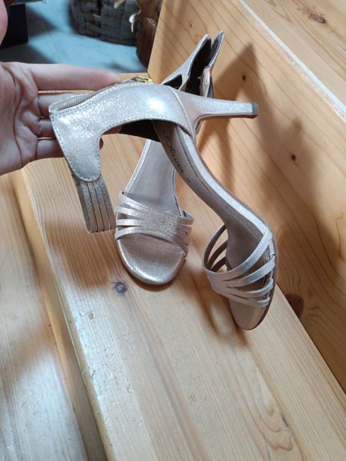 Jolie chaussure femme - photo numéro 10